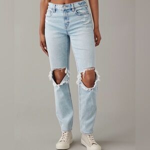 AE Stretch Super High-Waisted Ripped Ankle Straight Jean